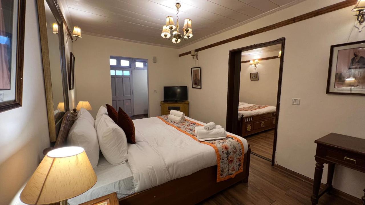 Hotel Woodpark Шимла Экстерьер фото